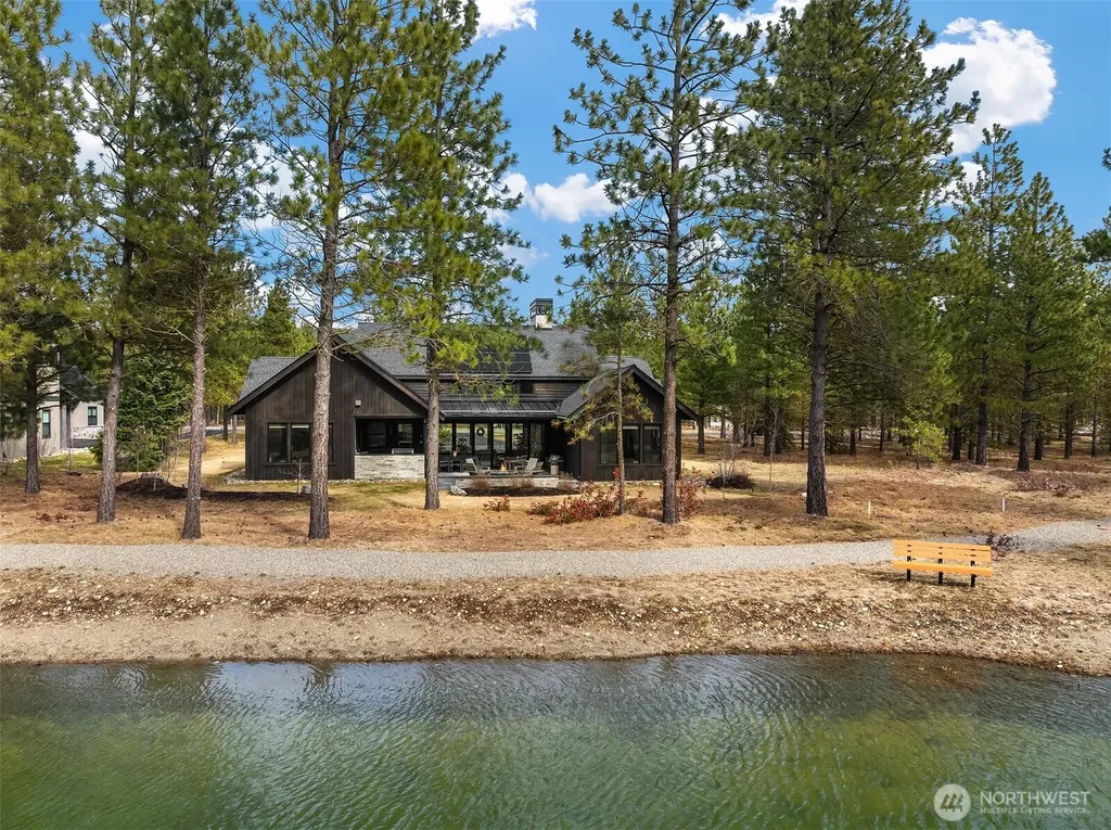 360 Gold Leaf Lane Cle Elum WA 98922