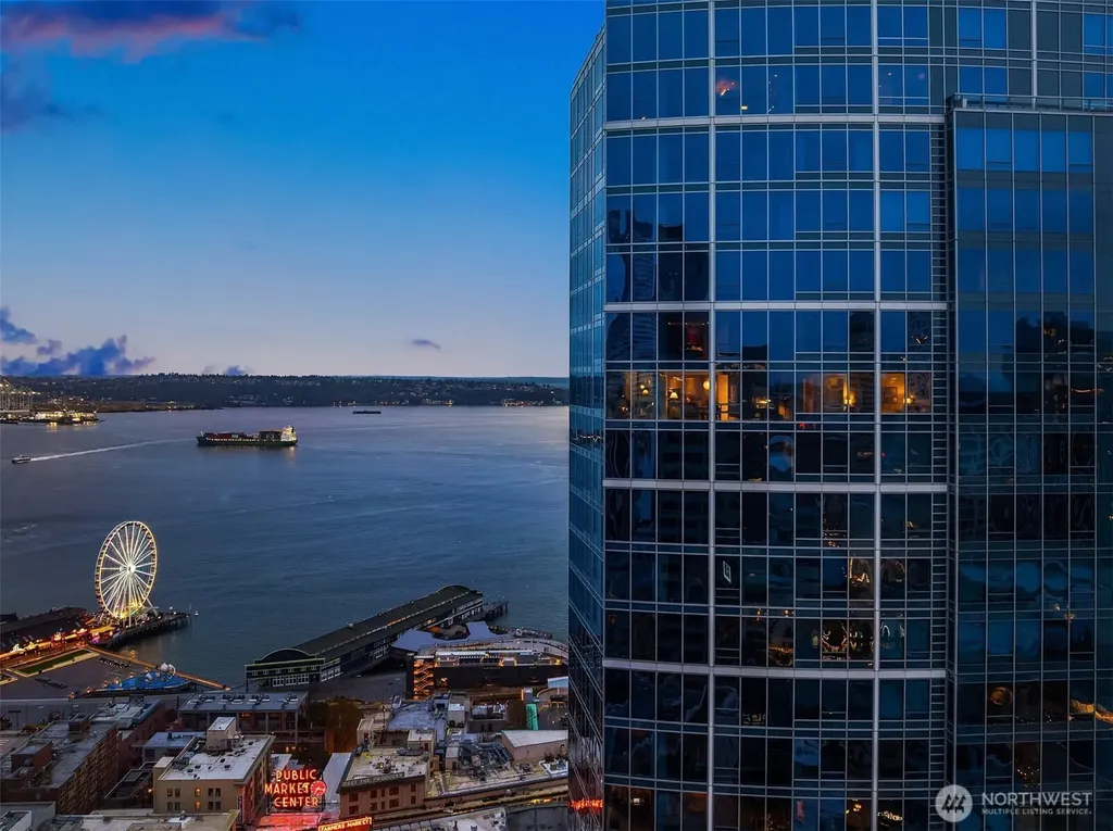 1521 2nd Avenue Seattle WA 98101