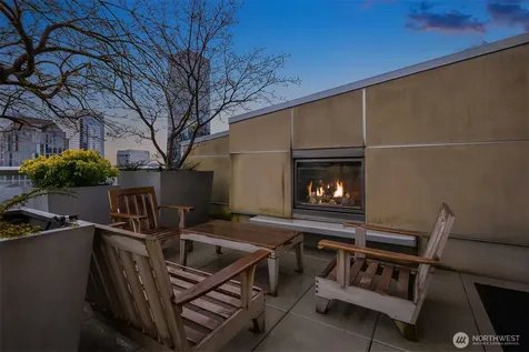 1521 2nd Avenue Seattle WA 98101