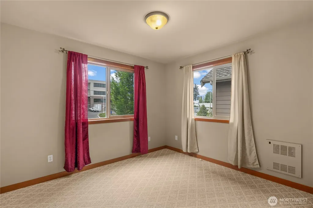 14819 35th Avenue W Lynnwood WA 98087