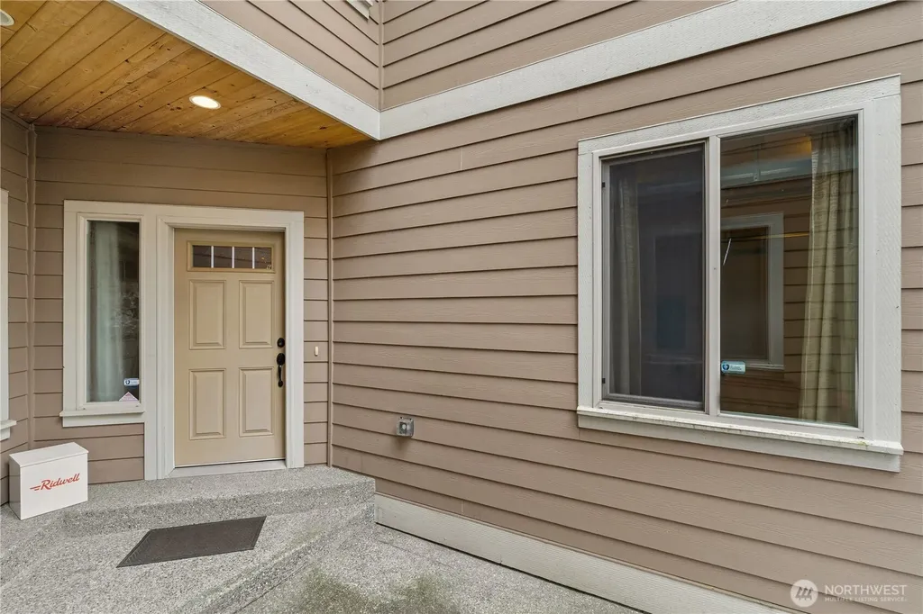 14819 35th Avenue W Lynnwood WA 98087