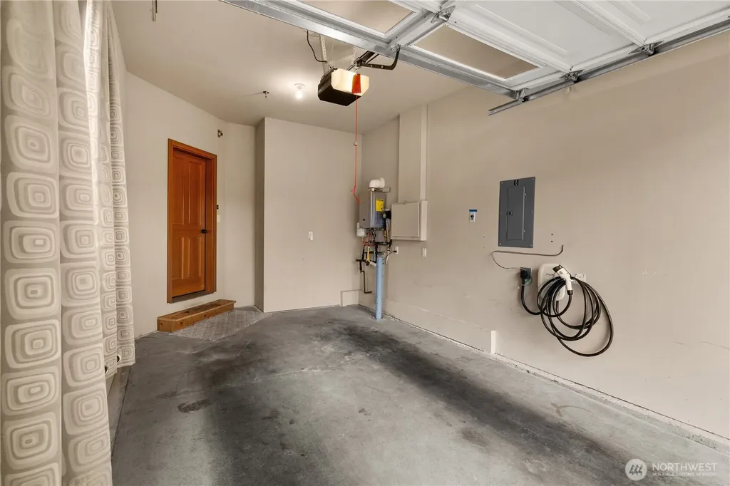 14819 35th Avenue W Lynnwood WA 98087