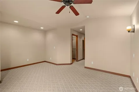 14819 35th Avenue W Lynnwood WA 98087