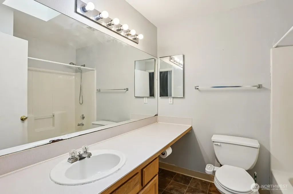 3111 156th Street SW Lynnwood WA 98087