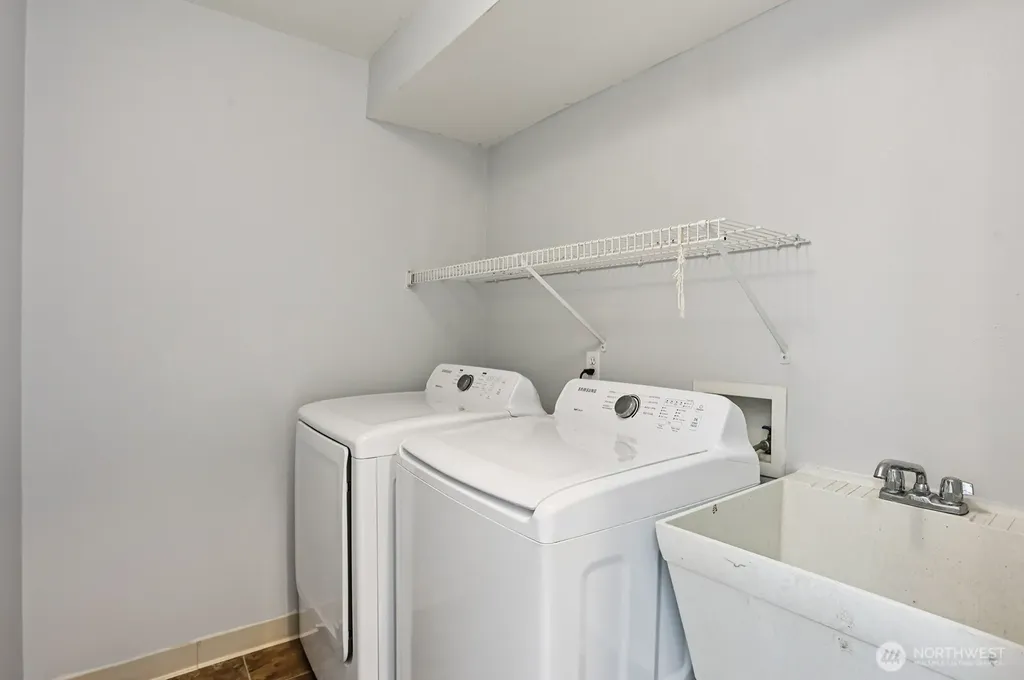 3111 156th Street SW Lynnwood WA 98087