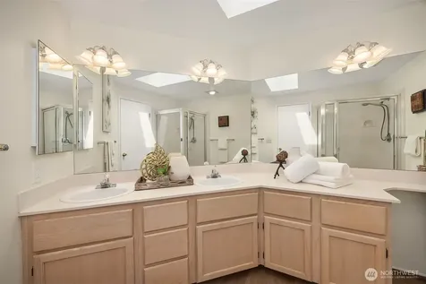11512 NE 115th Court Kirkland WA 98033