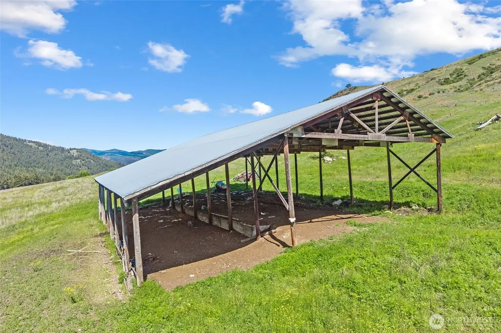 361 Lone Ranch Creek Road Danville WA 99121