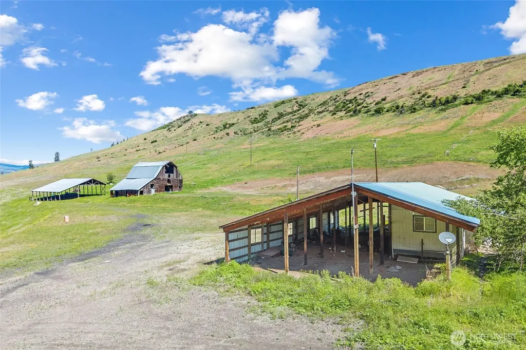 361 Lone Ranch Creek Road Danville WA 99121