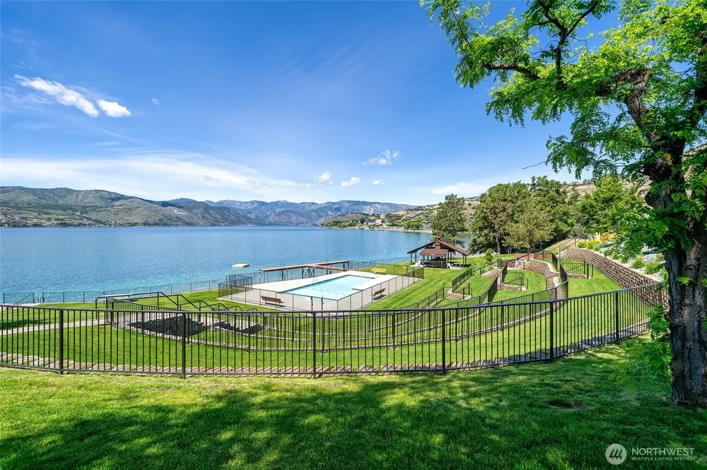 120 Orchard View Drive Chelan WA 98816
