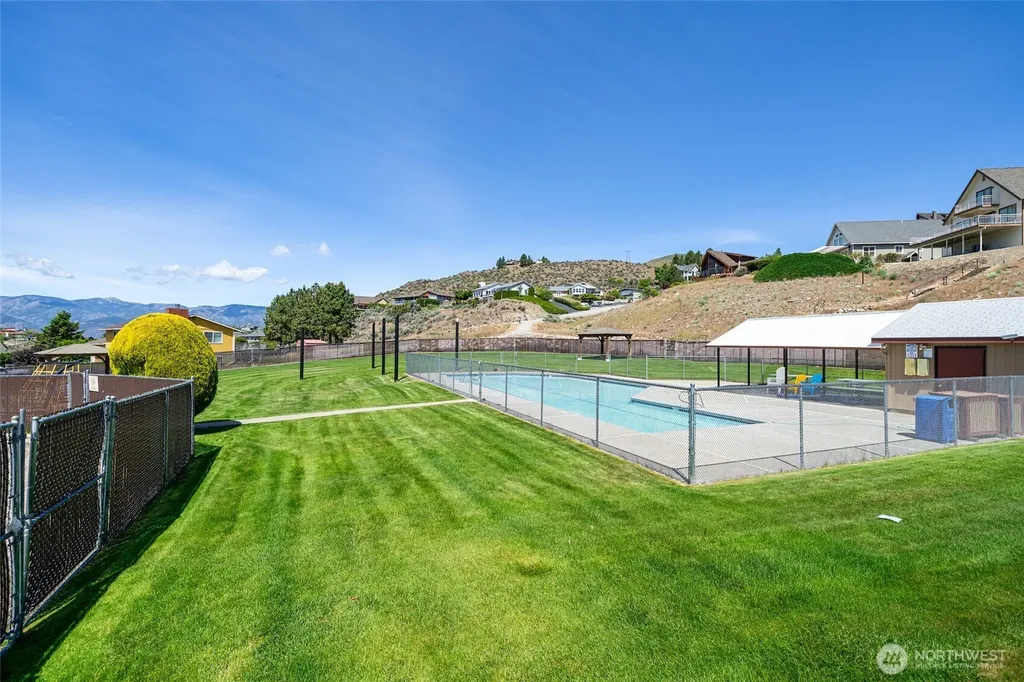 120 Orchard View Drive Chelan WA 98816