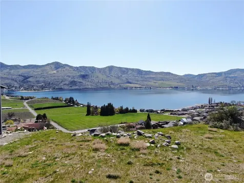 120 Orchard View Drive Chelan WA 98816