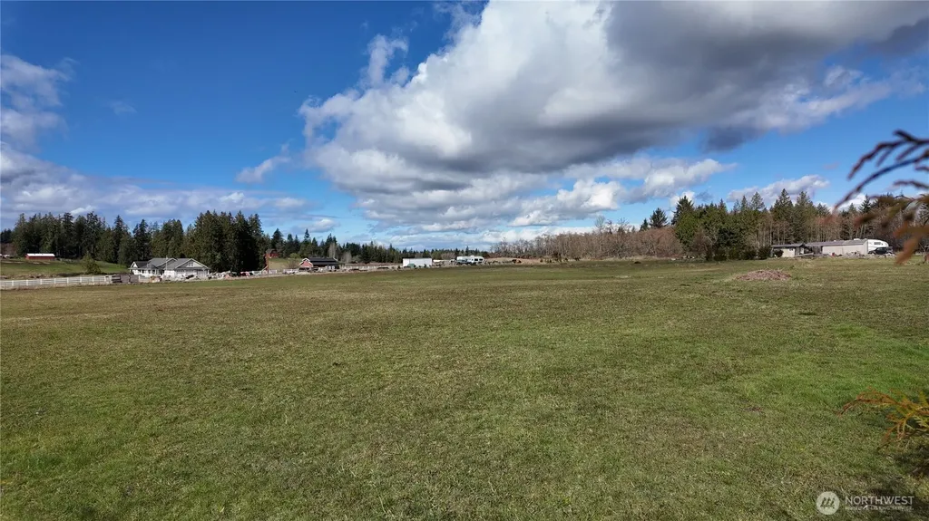 3723 324th Street NW Stanwood WA 98292