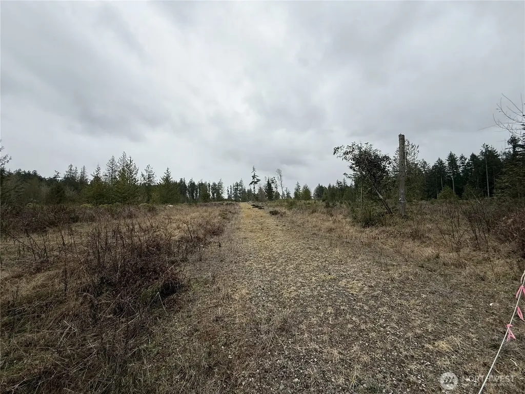 1422 E Sequim Bay Road Sequim WA 98382