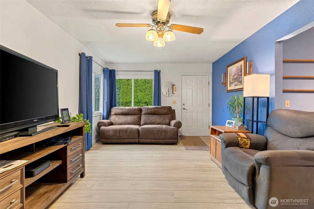 9715 Thurston Lane Sedro Woolley WA 98284