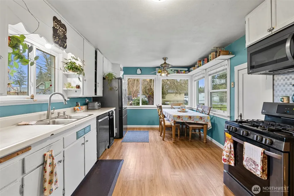9715 Thurston Lane Sedro Woolley WA 98284