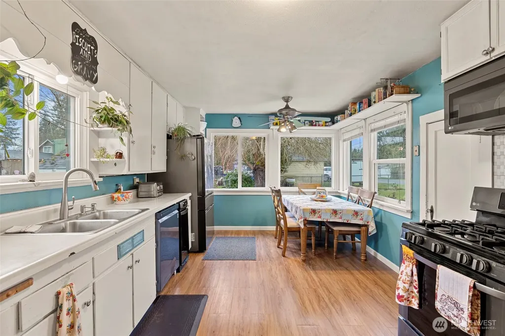 9715 Thurston Lane Sedro Woolley WA 98284