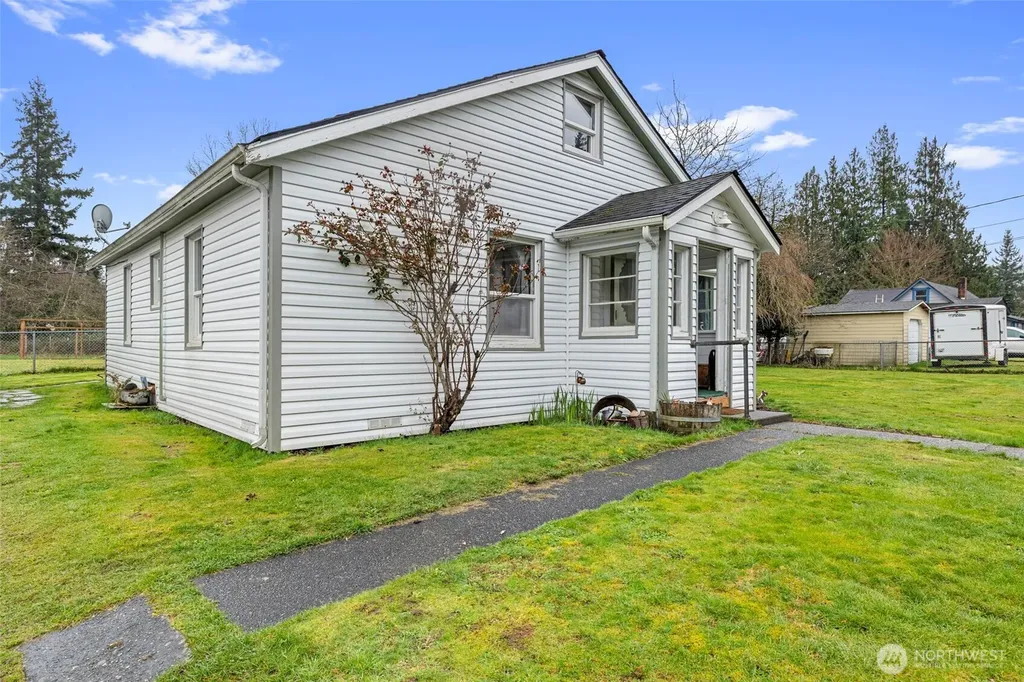 9715 Thurston Lane Sedro Woolley WA 98284