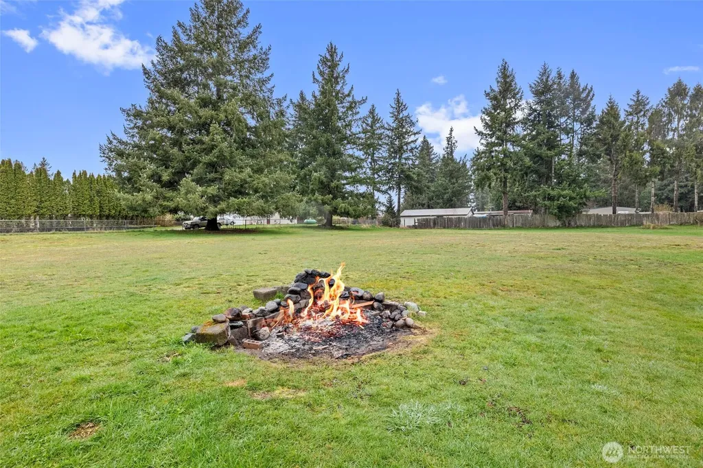 9715 Thurston Lane Sedro Woolley WA 98284