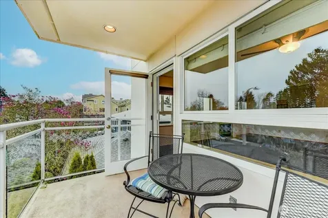 1527 California Avenue SW Seattle WA 98116