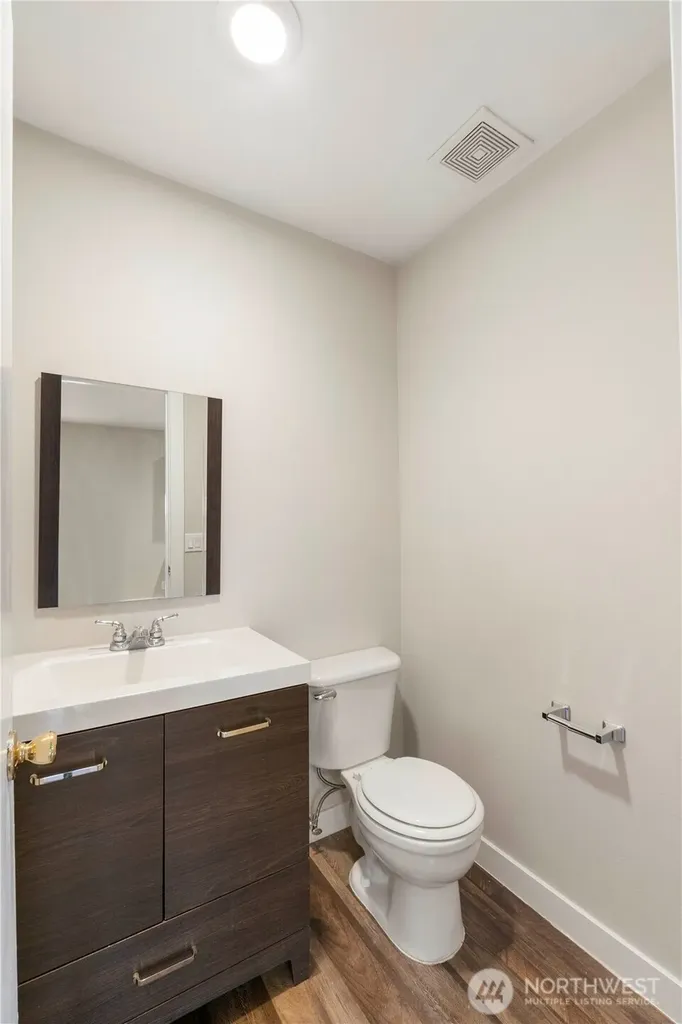 8213 209th Avenue Ct E Bonney Lake WA 98391