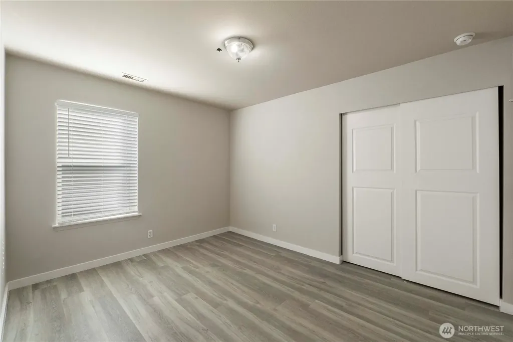8213 209th Avenue Ct E Bonney Lake WA 98391