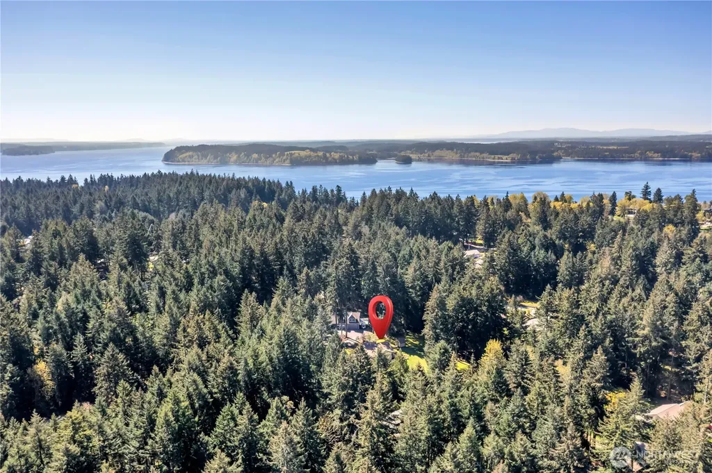 827 Illahee Drive Fox Island WA 98333