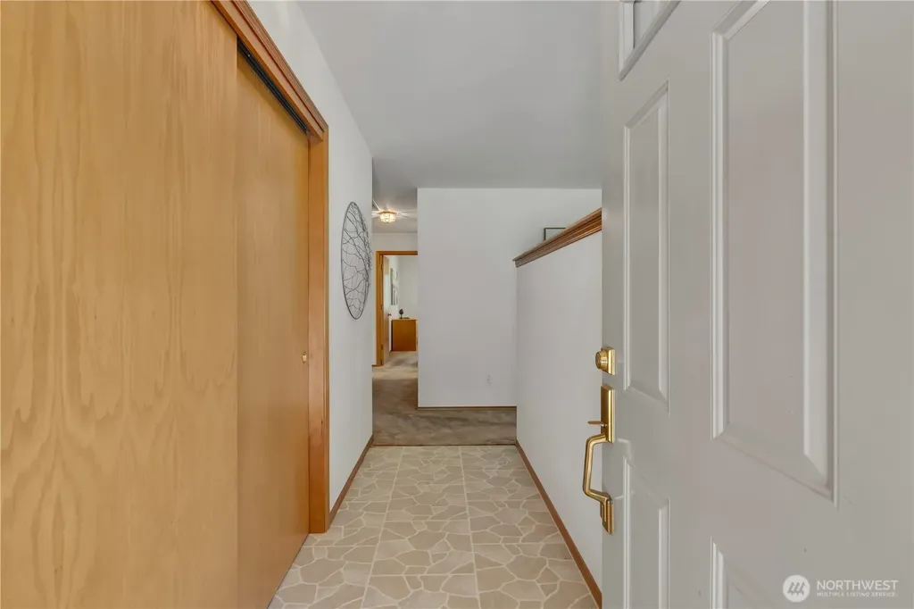 827 Illahee Drive Fox Island WA 98333