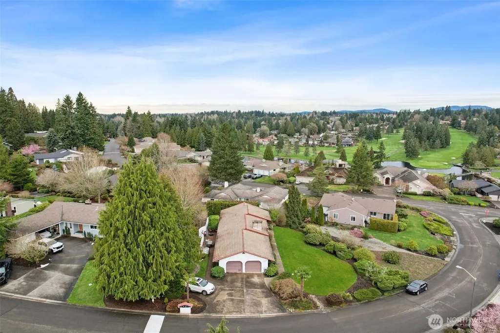 13710 SE 251st Place Kent WA 98042
