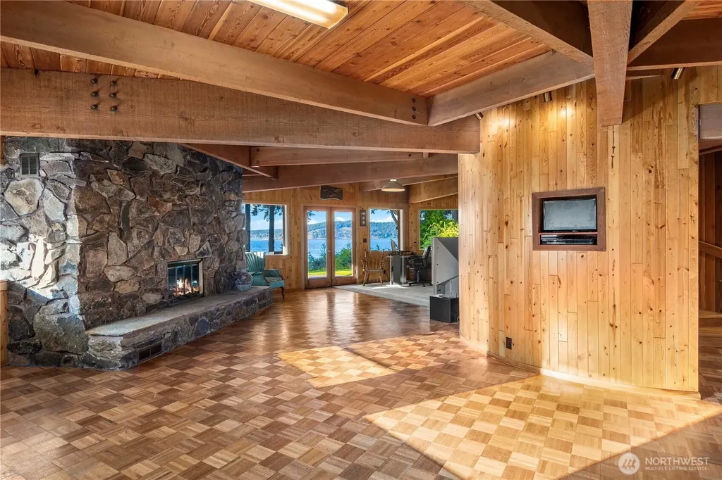491 Bachelor Road Sequim WA 98382