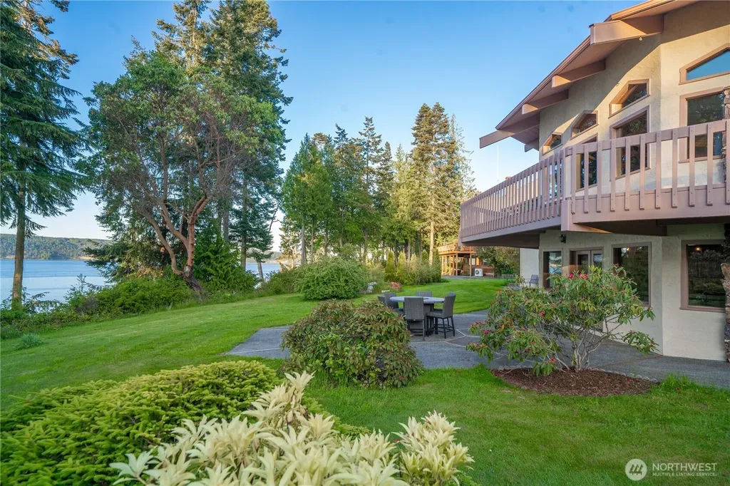 491 Bachelor Road Sequim WA 98382
