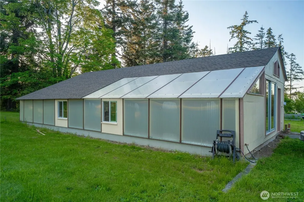 491 Bachelor Road Sequim WA 98382