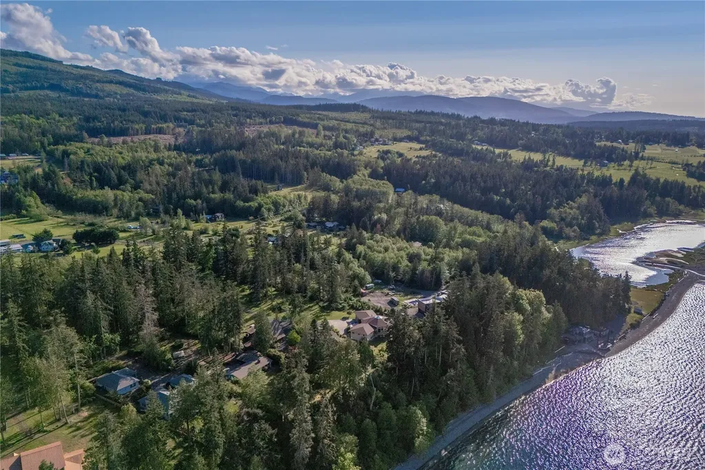 491 Bachelor Road Sequim WA 98382