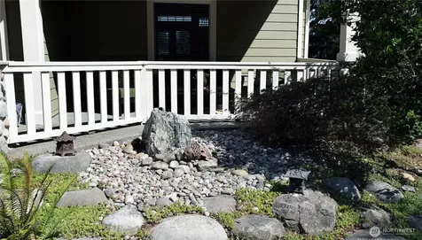 7240 Holmes Island Road SE Lacey WA 98503