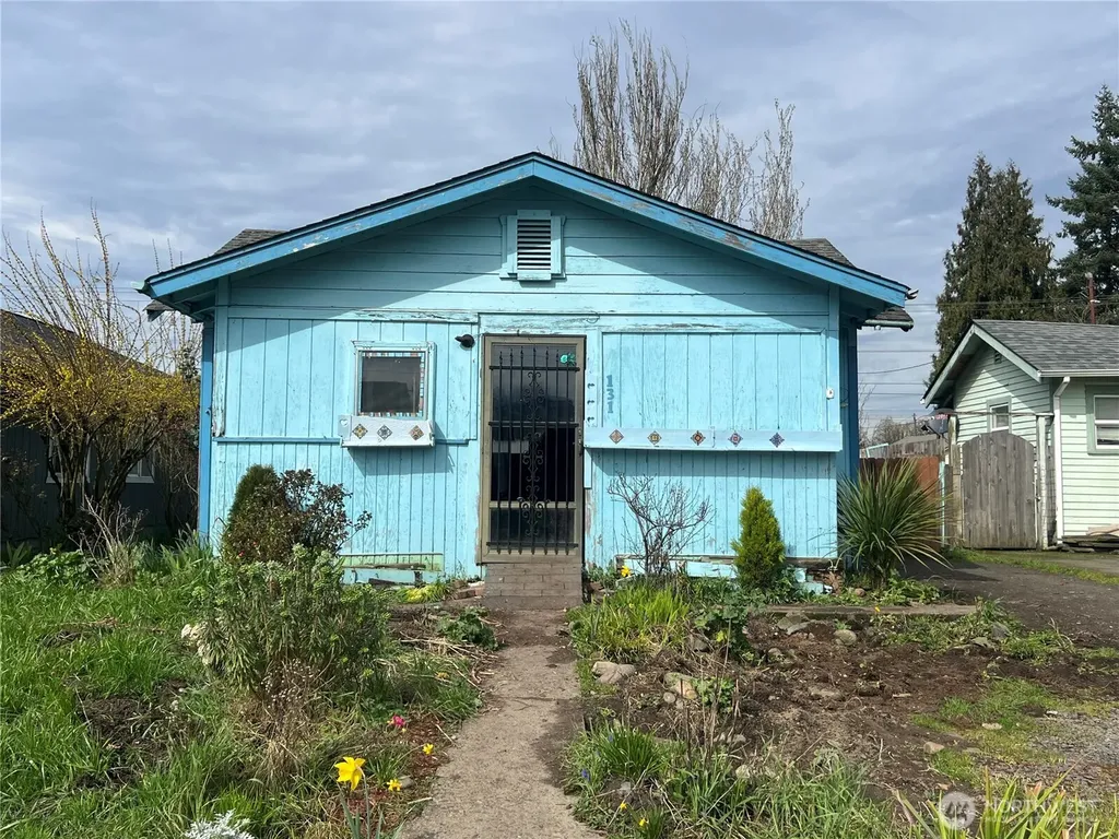 131 17th Avenue Longview WA 98632