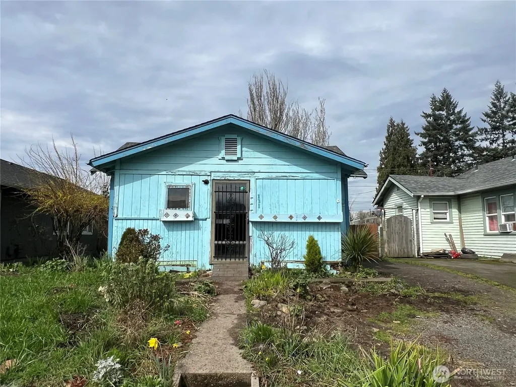 131 17th Avenue Longview WA 98632