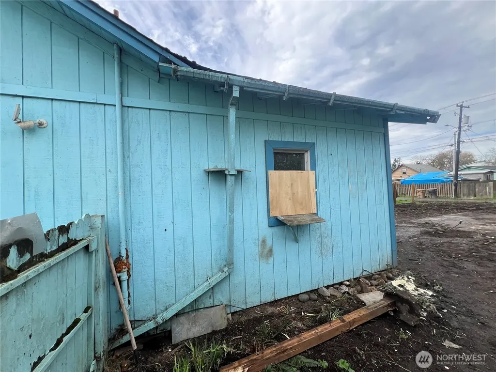 131 17th Avenue Longview WA 98632
