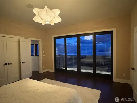 911 Dune Crest Westport WA 98595