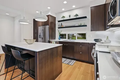3641 22nd Avenue W Seattle WA 98199