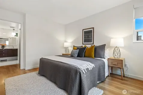 3641 22nd Avenue W Seattle WA 98199