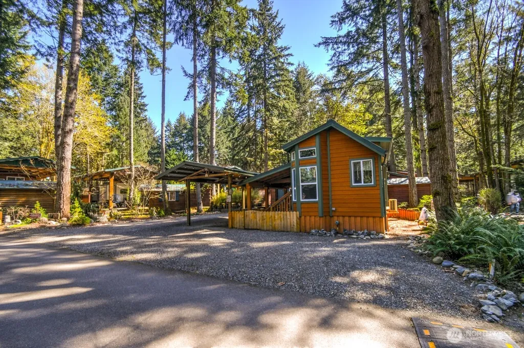 1546 Reservation Road SE Olympia WA 98513