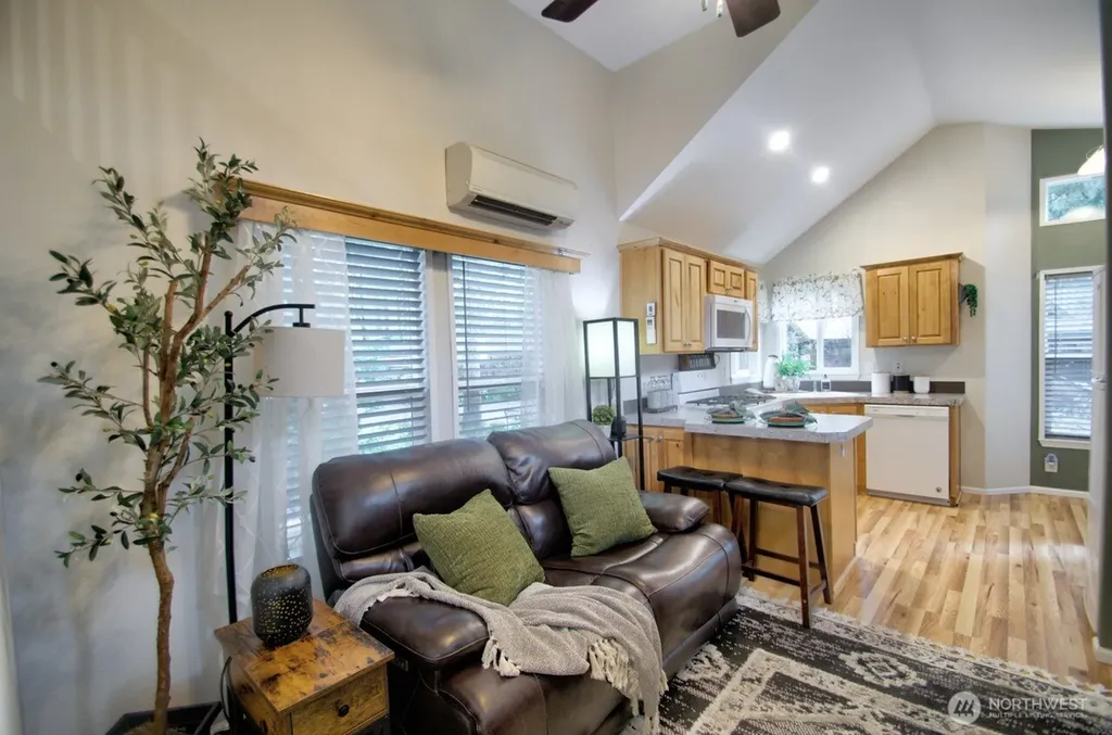 1546 Reservation Road SE Olympia WA 98513