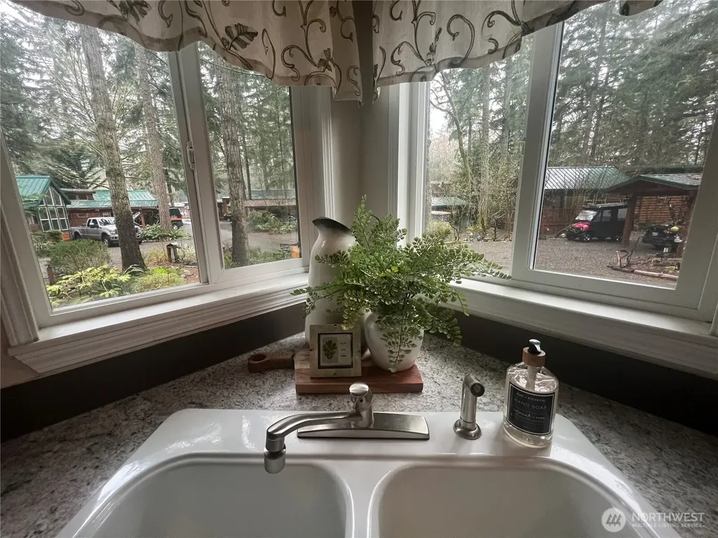 1546 Reservation Road SE Olympia WA 98513