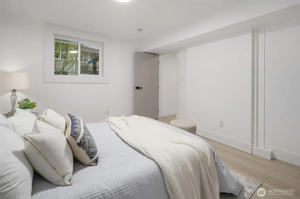 1412 Taylor Avenue N Seattle WA 98109