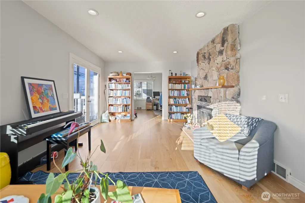 1788 Alki Avenue SW Seattle WA 98116