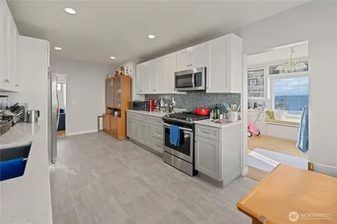 1788 Alki Avenue SW Seattle WA 98116