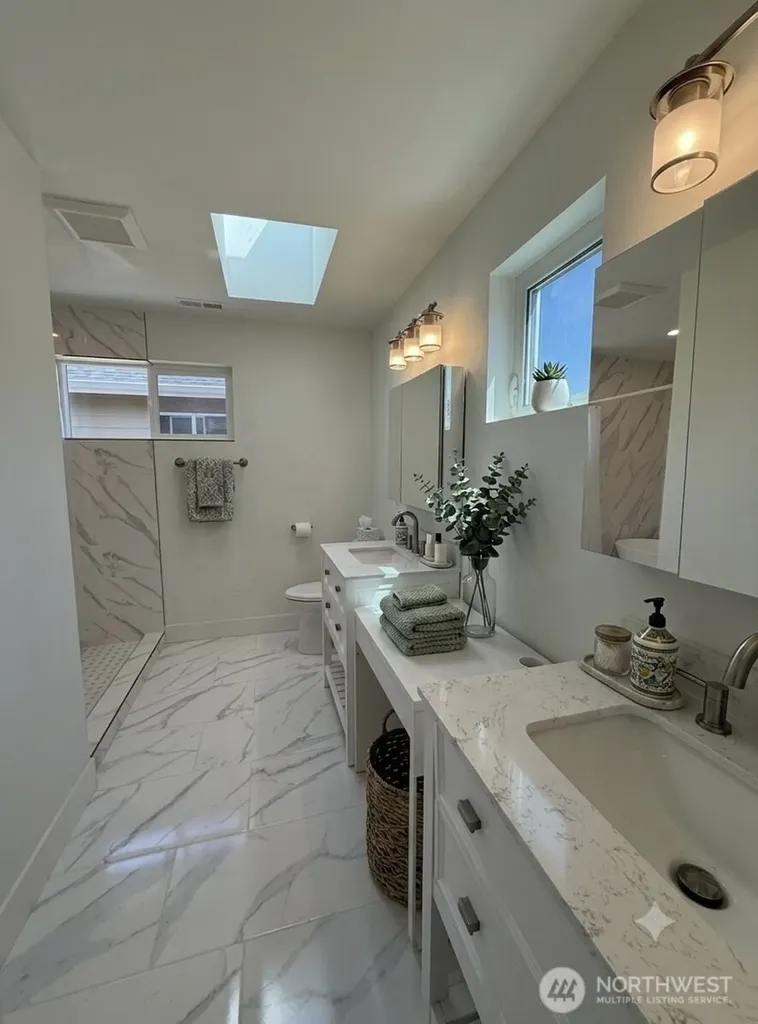 10434 1st Avenue S Seattle WA 98168