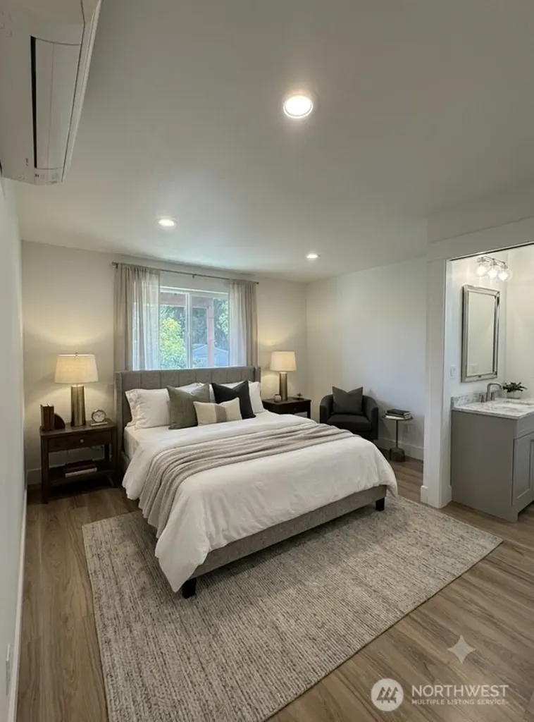 10434 1st Avenue S Seattle WA 98168