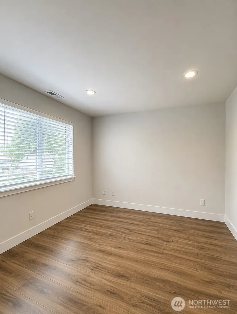 10434 1st Avenue S Seattle WA 98168
