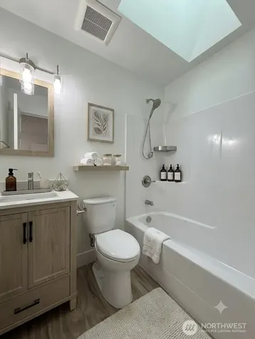 10434 1st Avenue S Seattle WA 98168