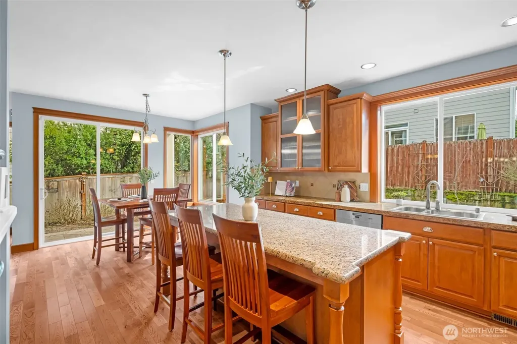 8835 NE 148th Place Kenmore WA 98028